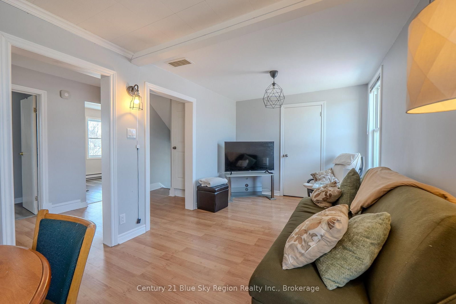 647 Douglas Street • North Bay, ON photo 24
