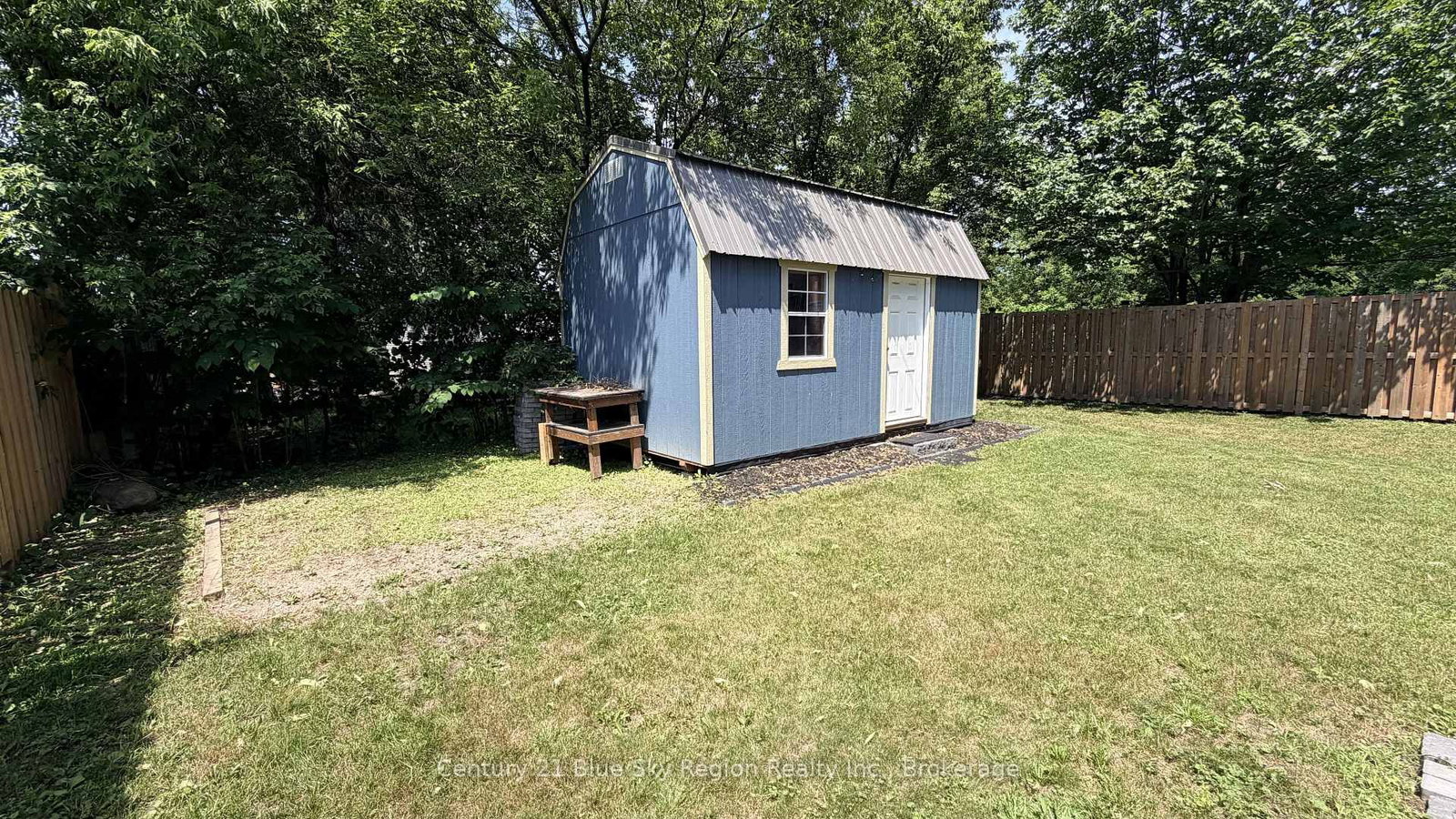 647 Douglas Street • North Bay, ON photo 38