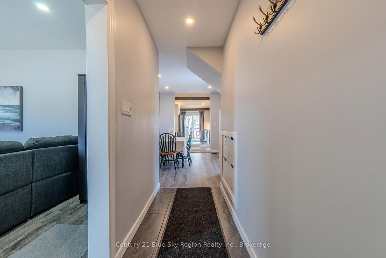 647 Douglas Street • North Bay, ON photo 4