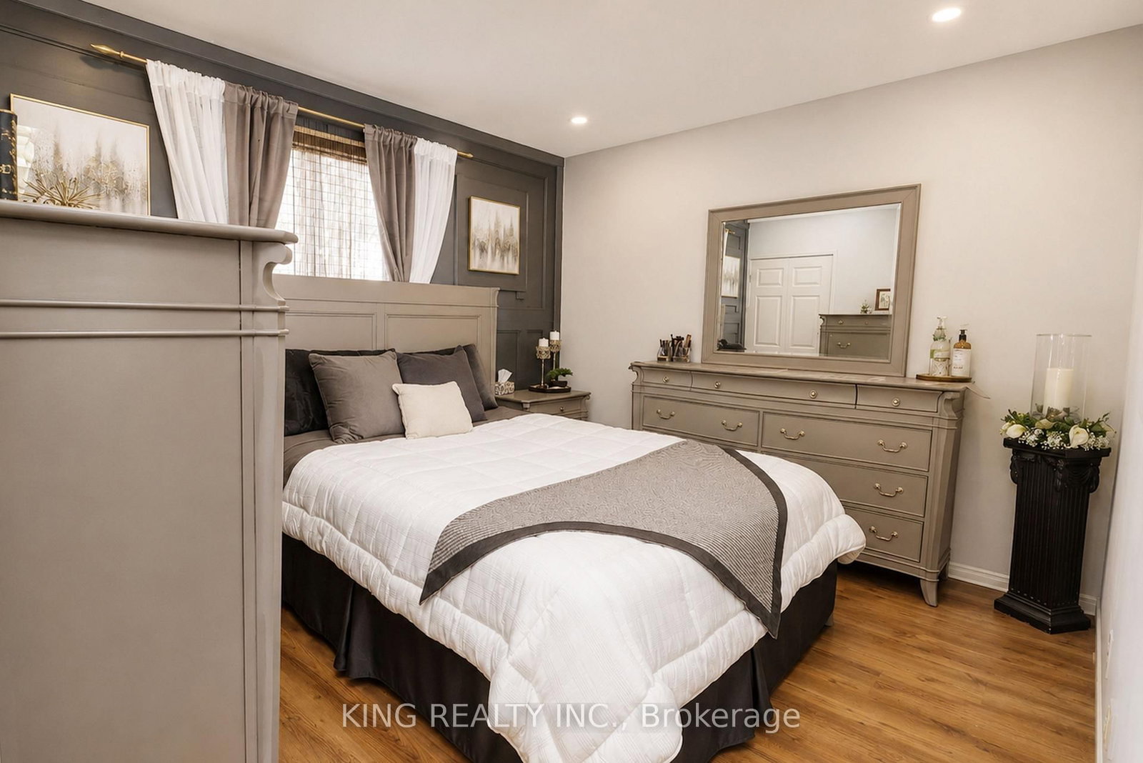 2613 Carissa Avenue • Windsor, ON photo 9