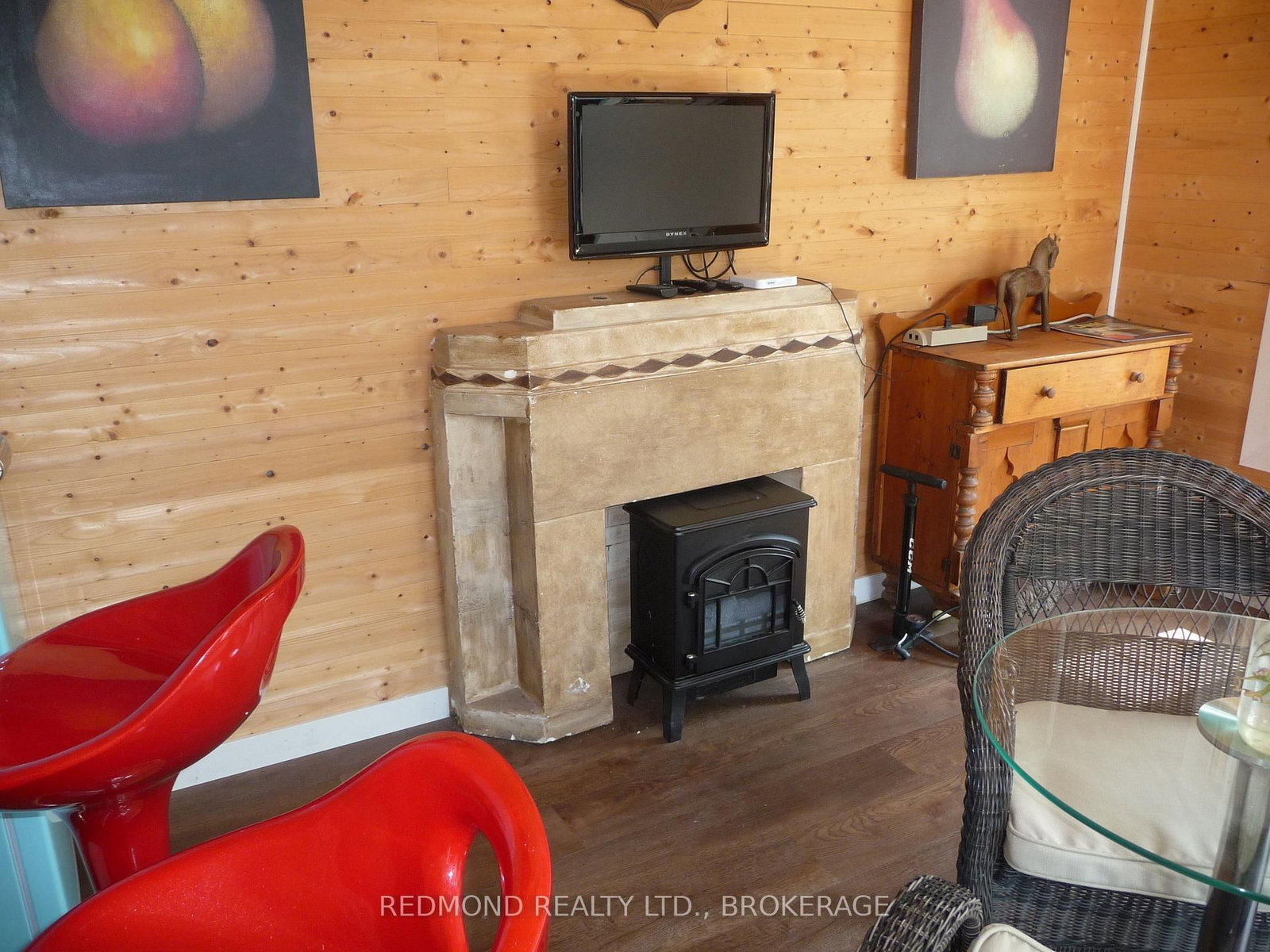 200 South Street • Gananoque, ON photo 32