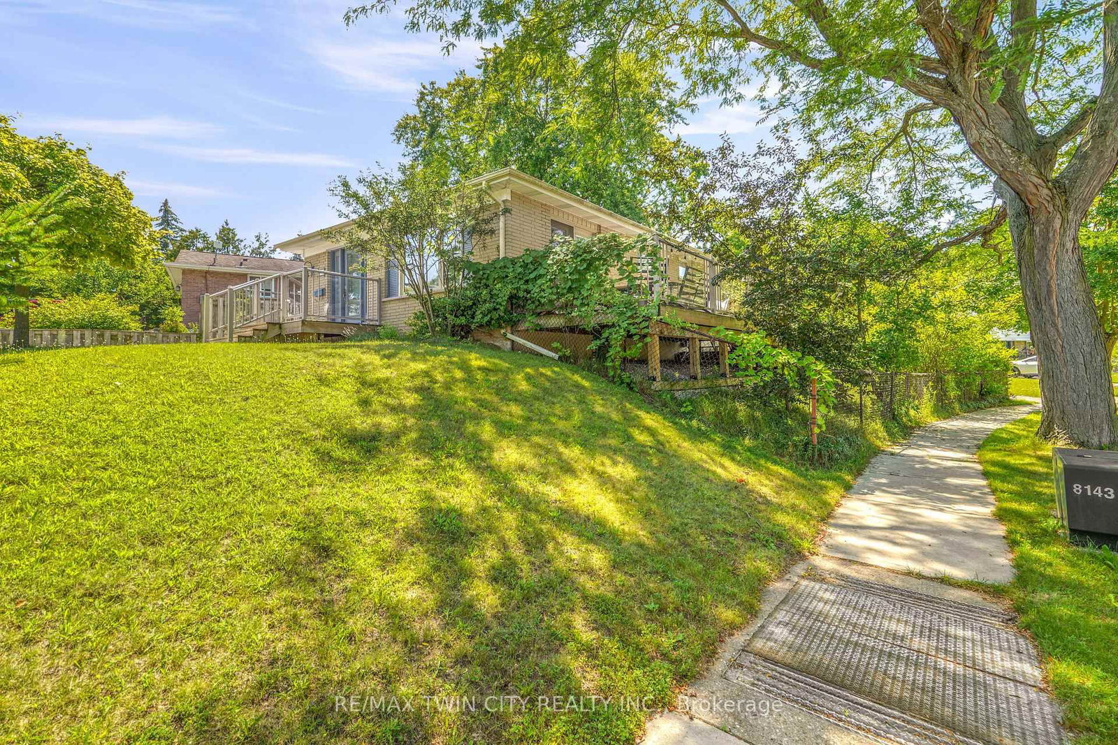 160 Woodlawn Avenue • Brantford, ON photo 46