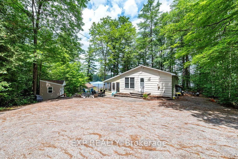 715 Long Point Way