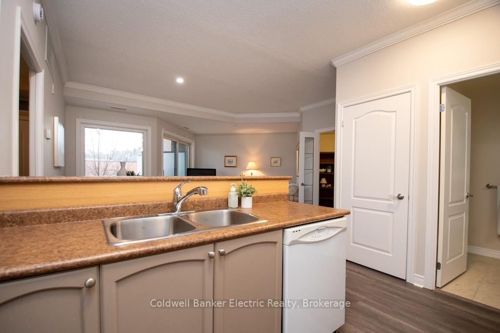 869 Clonsilla Avenue • #212 • Peterborough, ON photo 14
