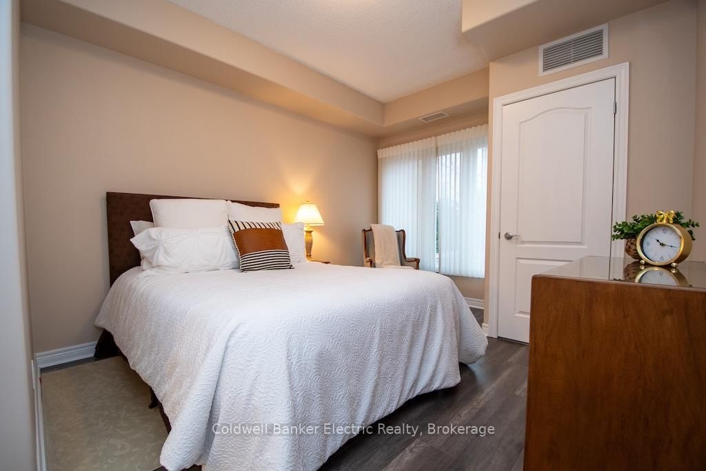 869 Clonsilla Avenue • #212 • Peterborough, ON photo 17