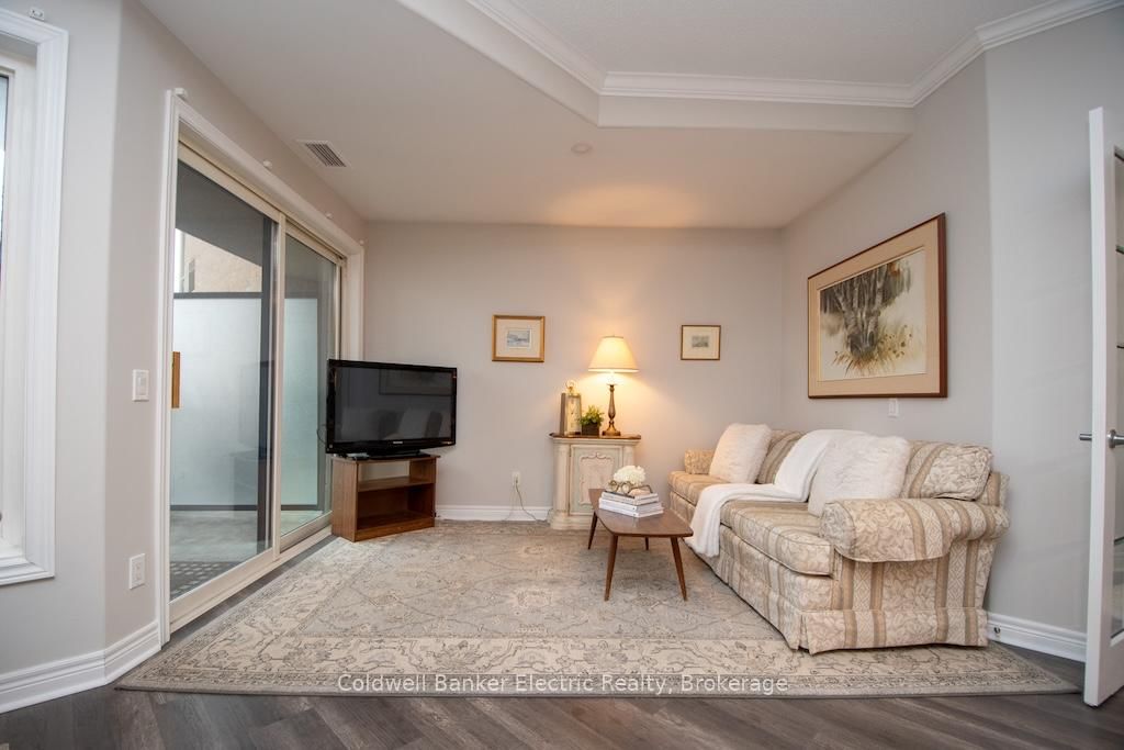 869 Clonsilla Avenue • #212 • Peterborough, ON photo 6