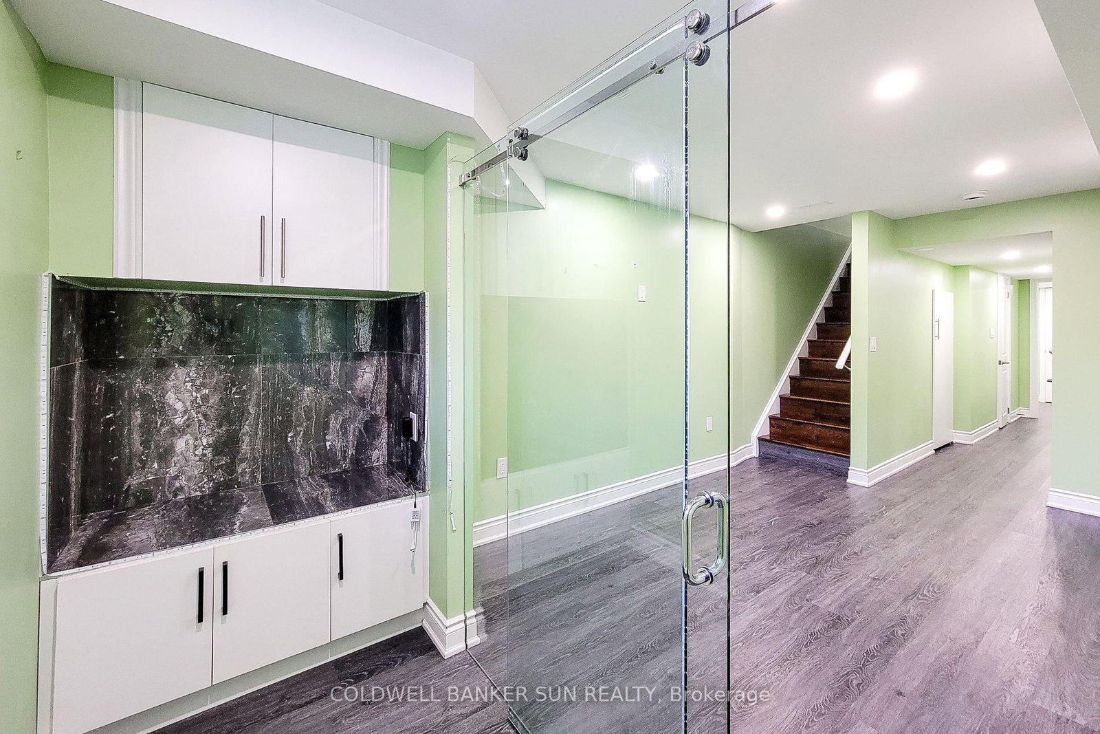 8 Bedrock Drive • Hamilton, ON photo 39
