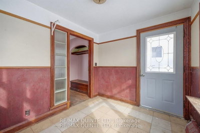 3810 Springbrook Road • Denbigh, ON photo 3