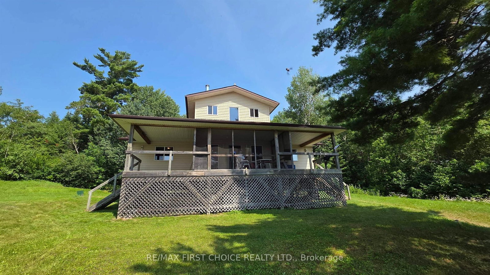 2 Moore Bay • Sioux Narrows-Nestor Falls, ON photo 1