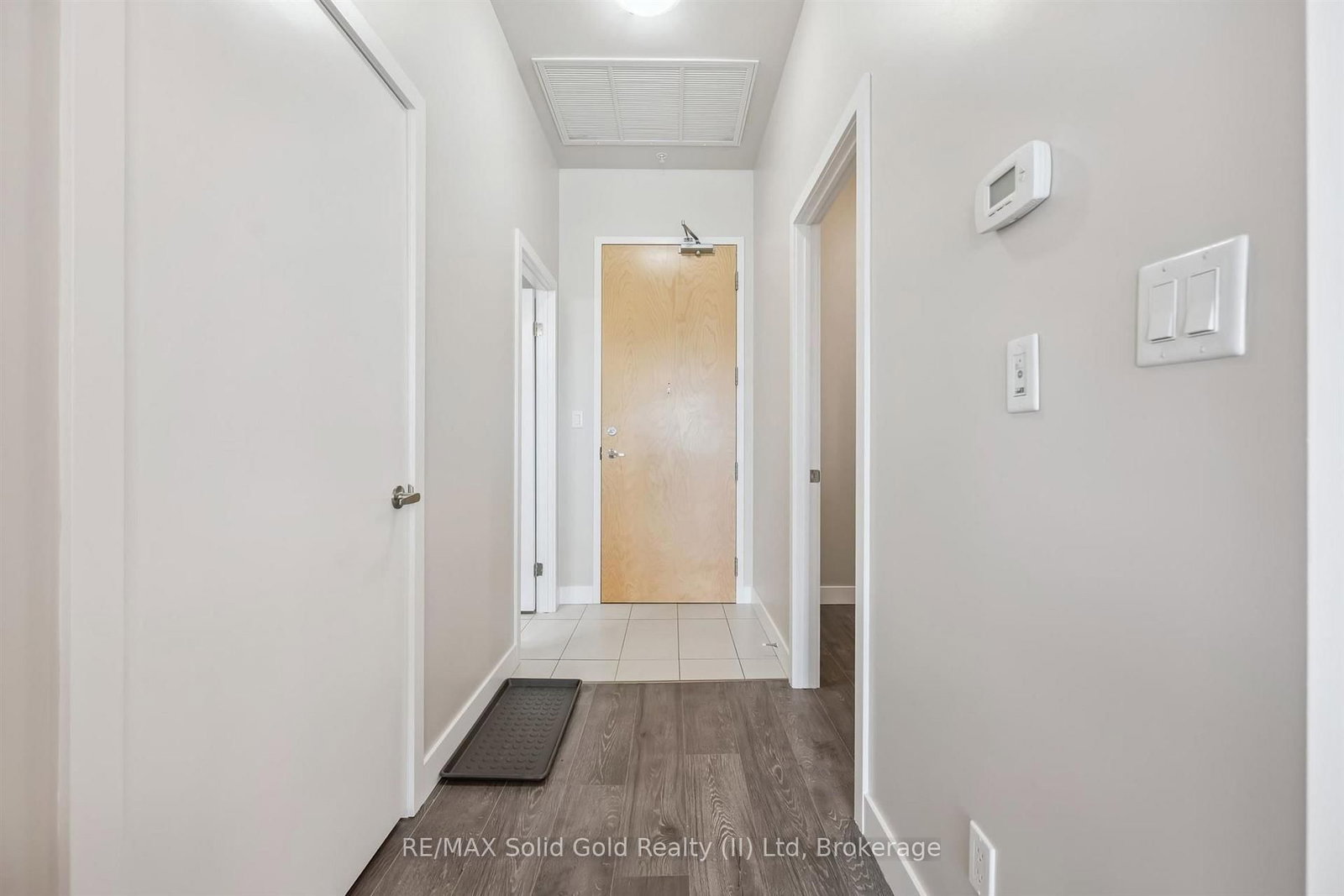 1 Victoria Street S • #1807 • Kitchener, ON photo 5