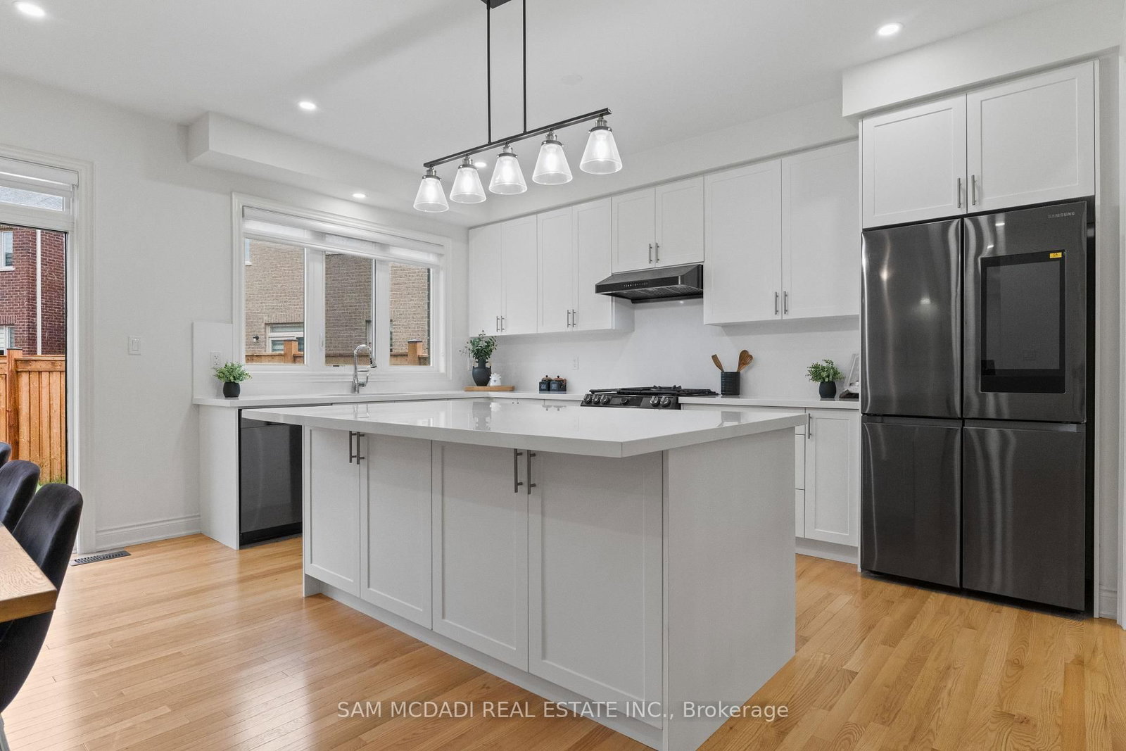 446 Humphrey Street • Hamilton, ON photo 12
