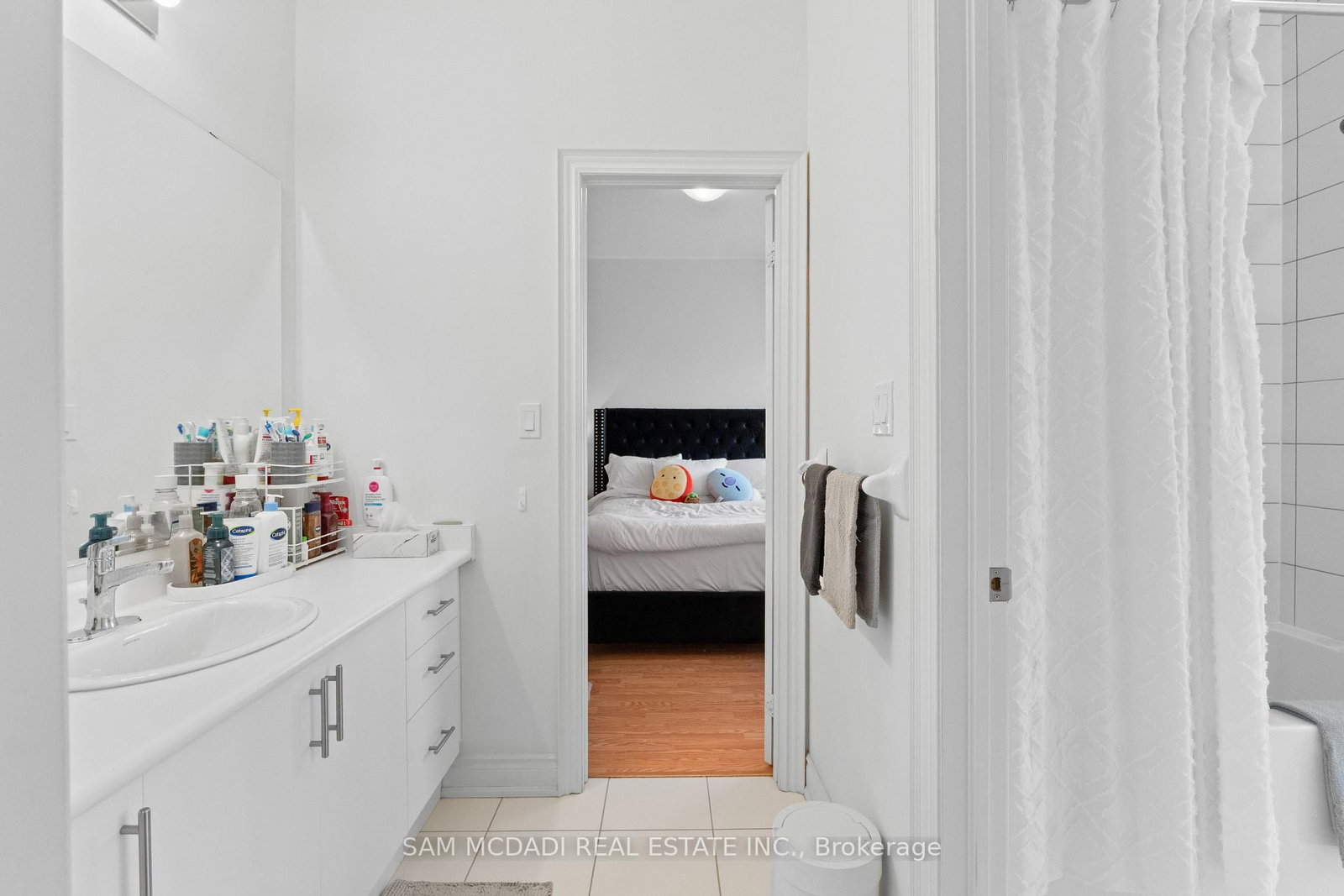 446 Humphrey Street • Hamilton, ON photo 32