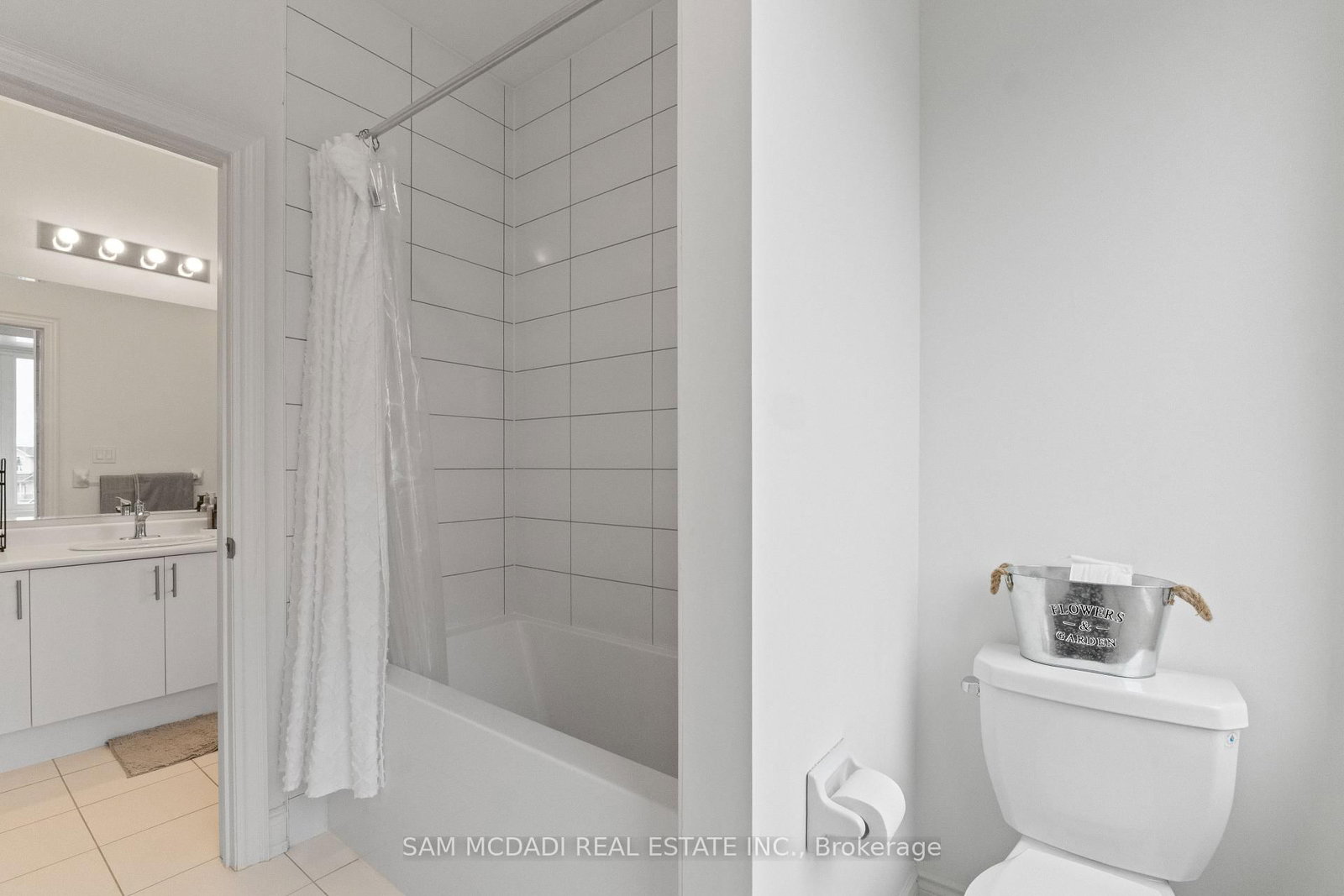 446 Humphrey Street • Hamilton, ON photo 33
