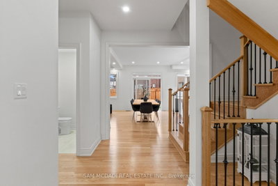 446 Humphrey Street • Hamilton, ON photo 9