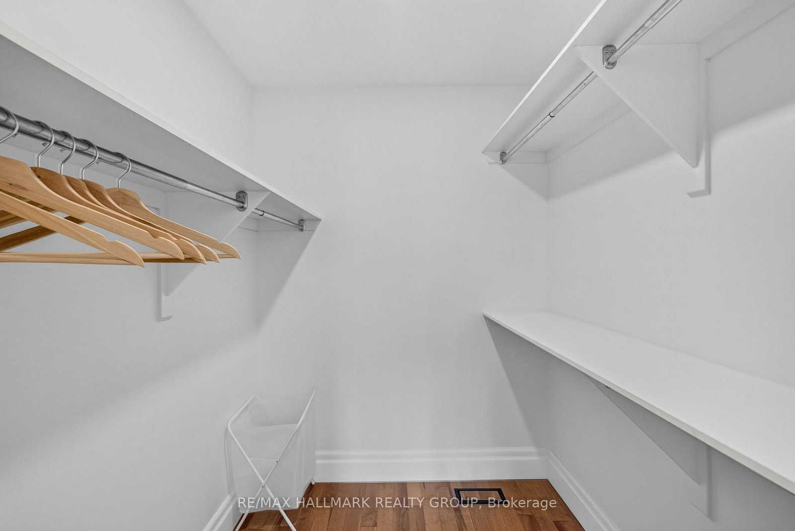 42 Glenrill Place S • Ottawa, ON photo 32