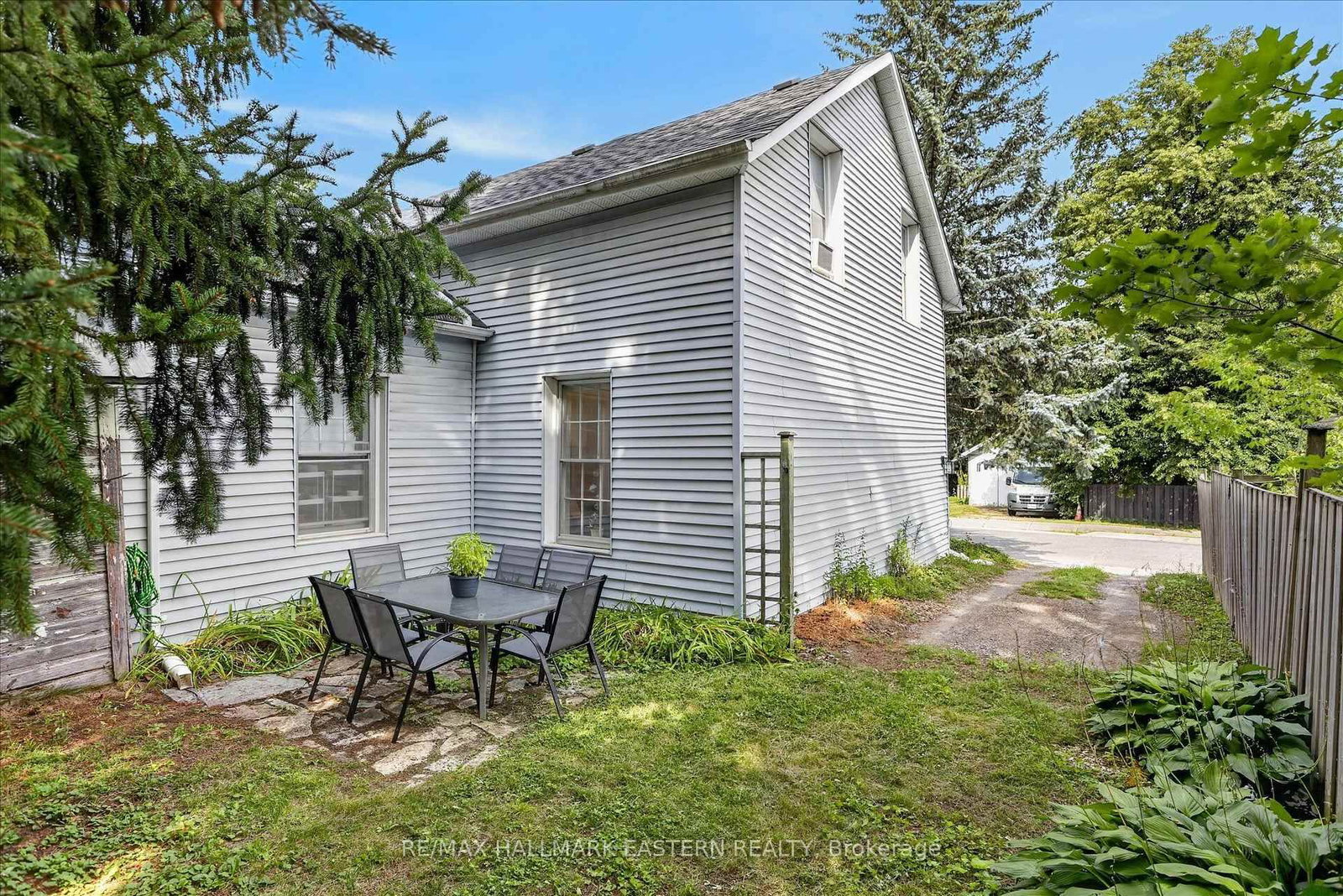 451 Stewart Street • Peterborough, ON photo 30