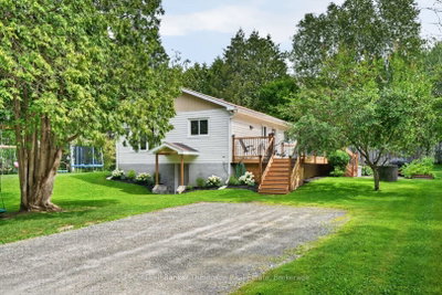 15 Orr Road • Huntsville, ON photo 3