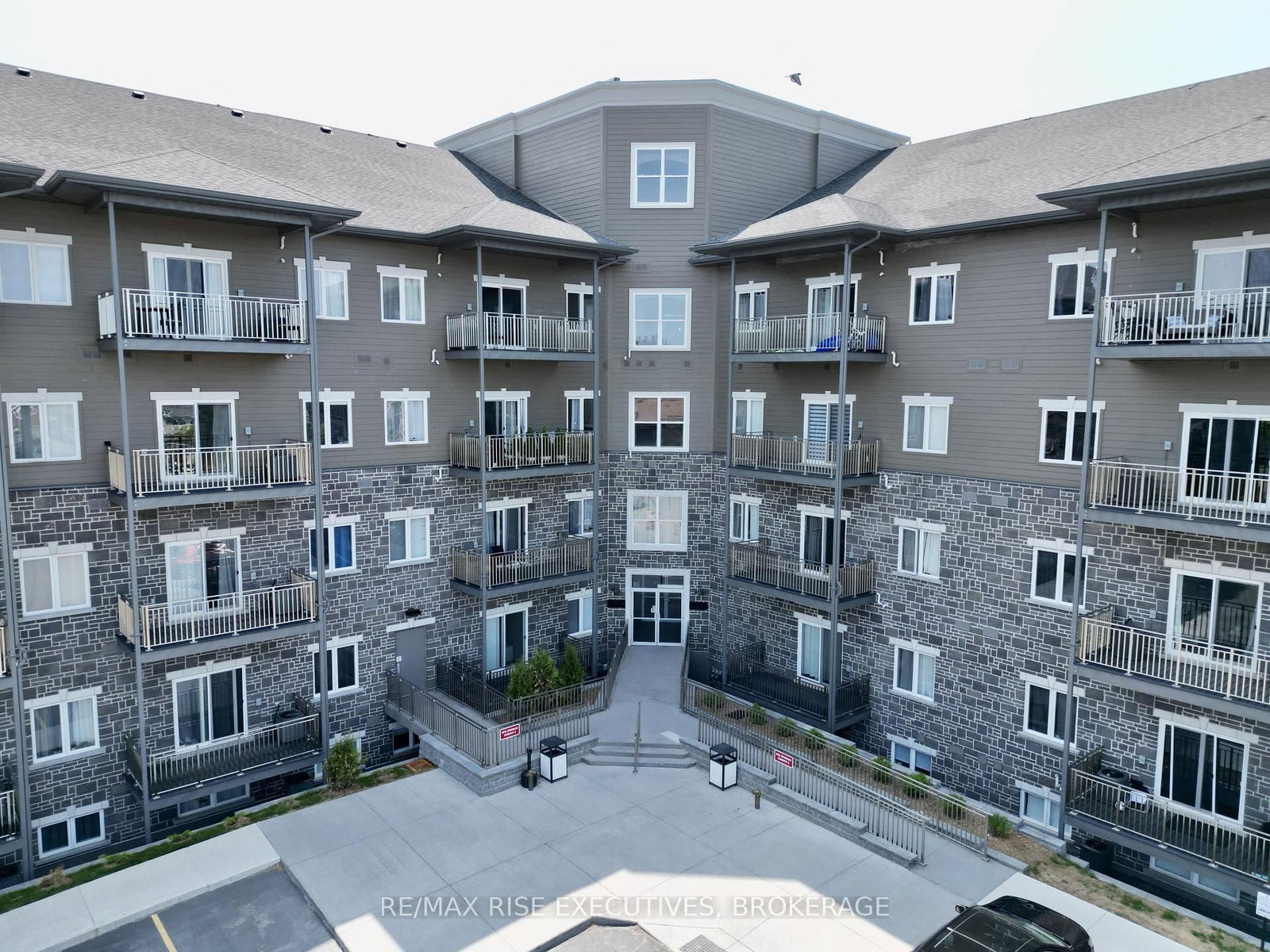 519 - 847 Development Drive, Kingston
