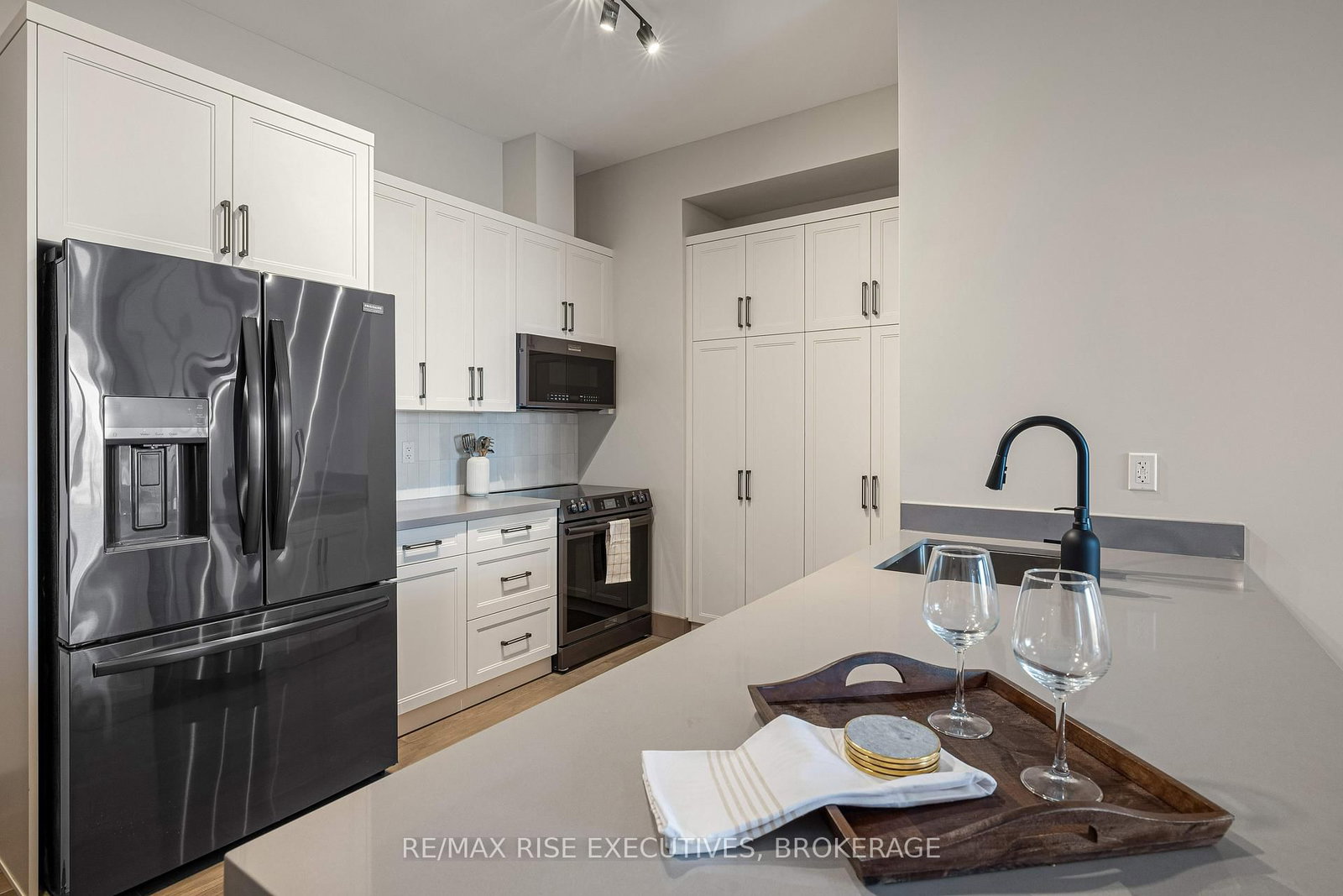 315 - 2274 Princess Street, Kingston 4