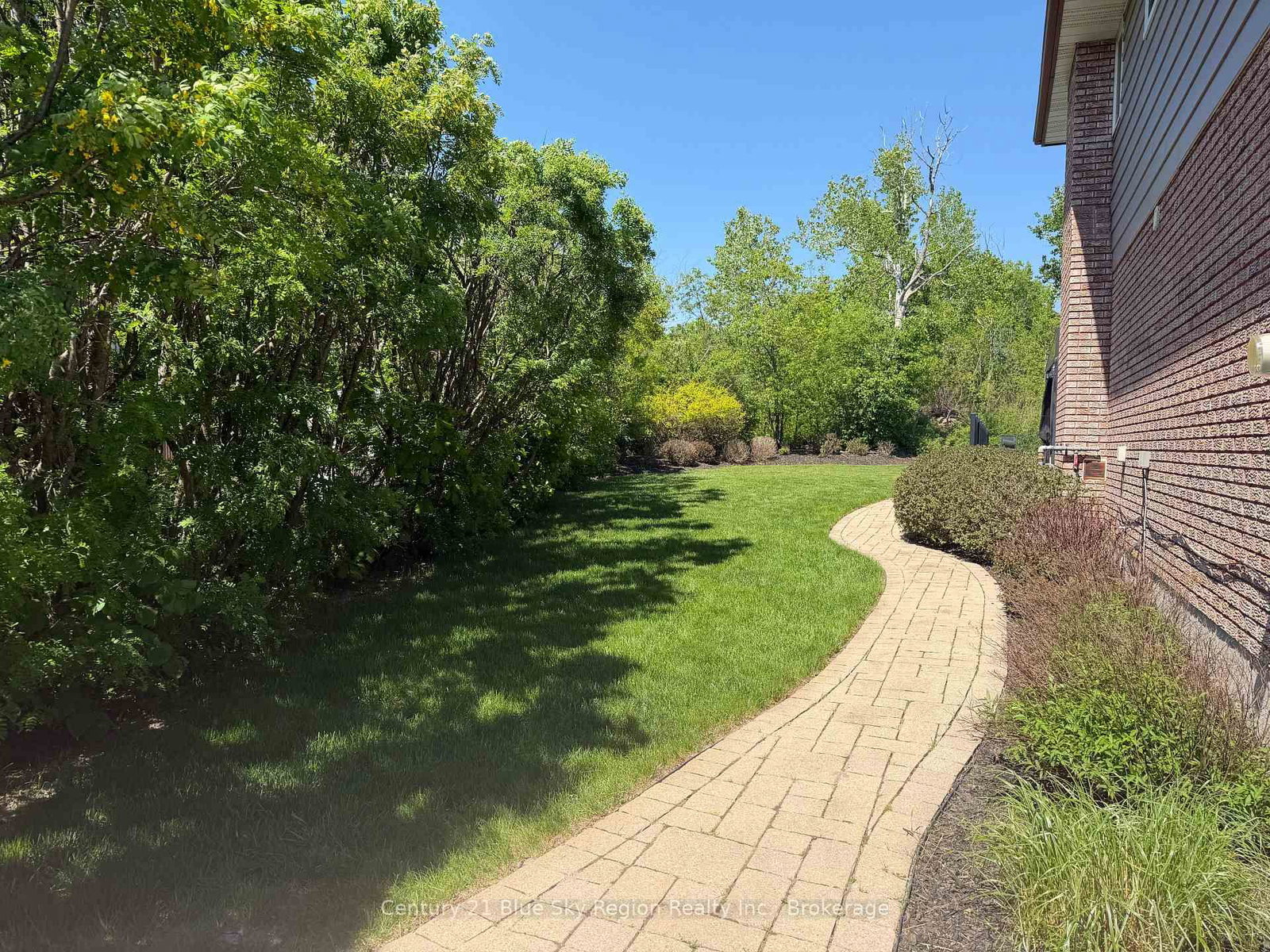 790 LAURENTIAN Avenue • North Bay, ON photo 36