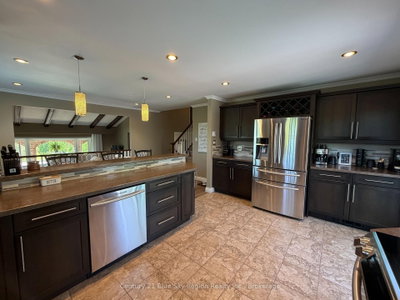 790 LAURENTIAN Avenue • North Bay, ON photo 8