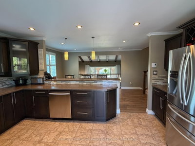 790 LAURENTIAN Avenue • North Bay, ON photo 9