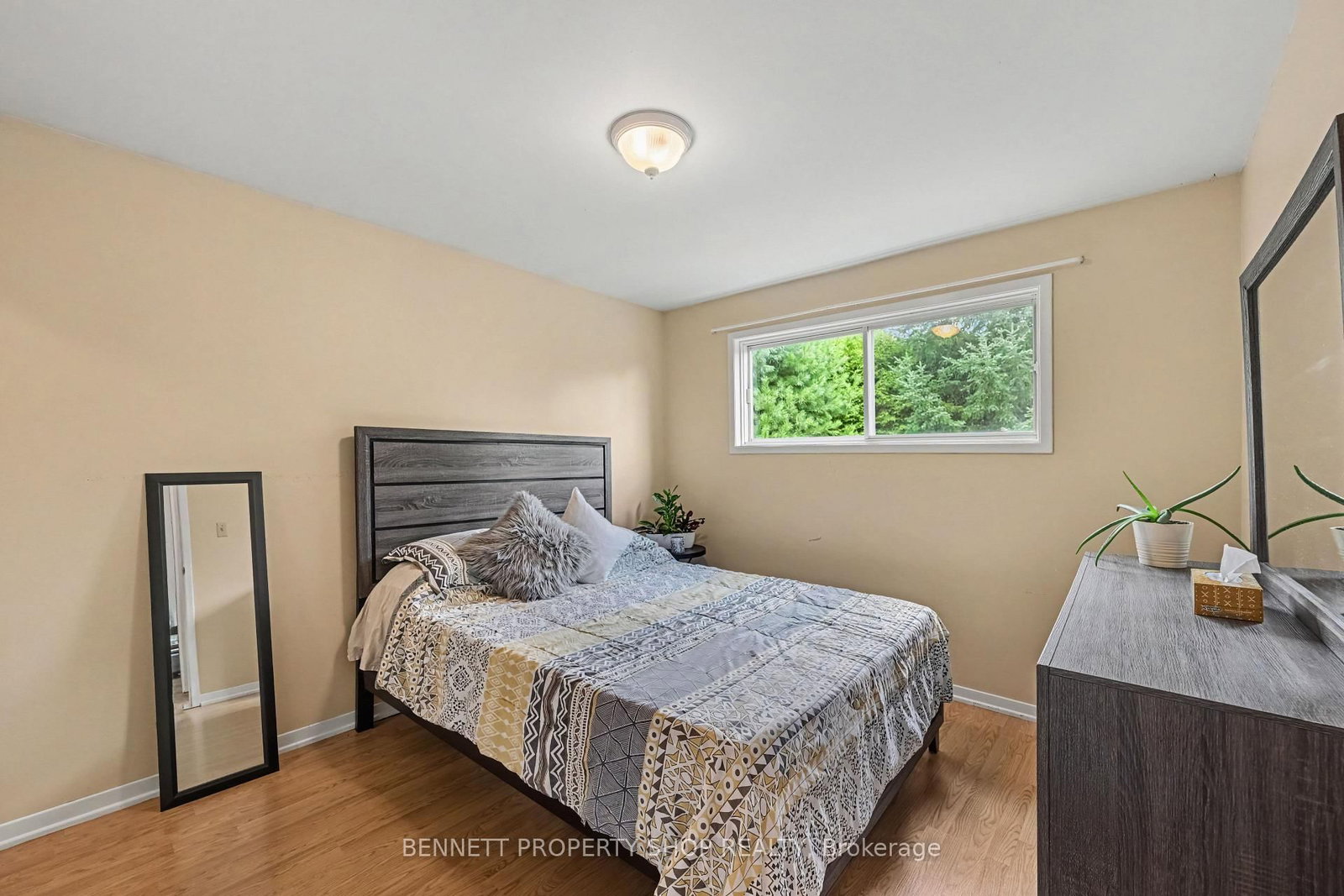 500 Maloney Road • Renfrew, ON photo 12