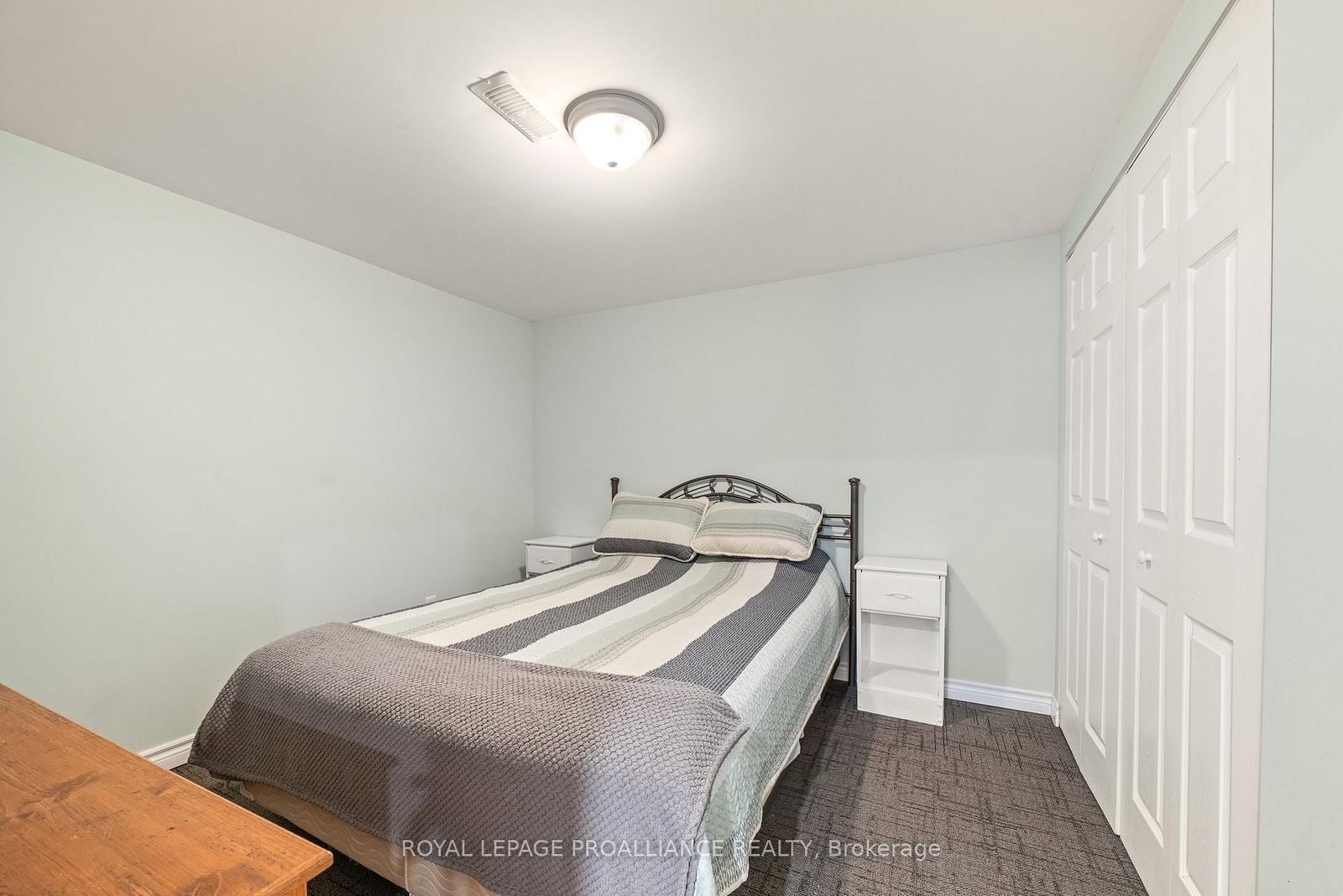 235 FARLEY Avenue • Belleville, ON photo 32