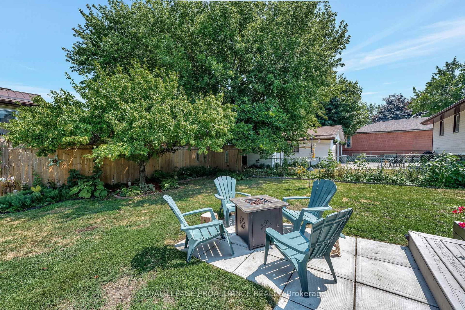 235 FARLEY Avenue • Belleville, ON photo 46