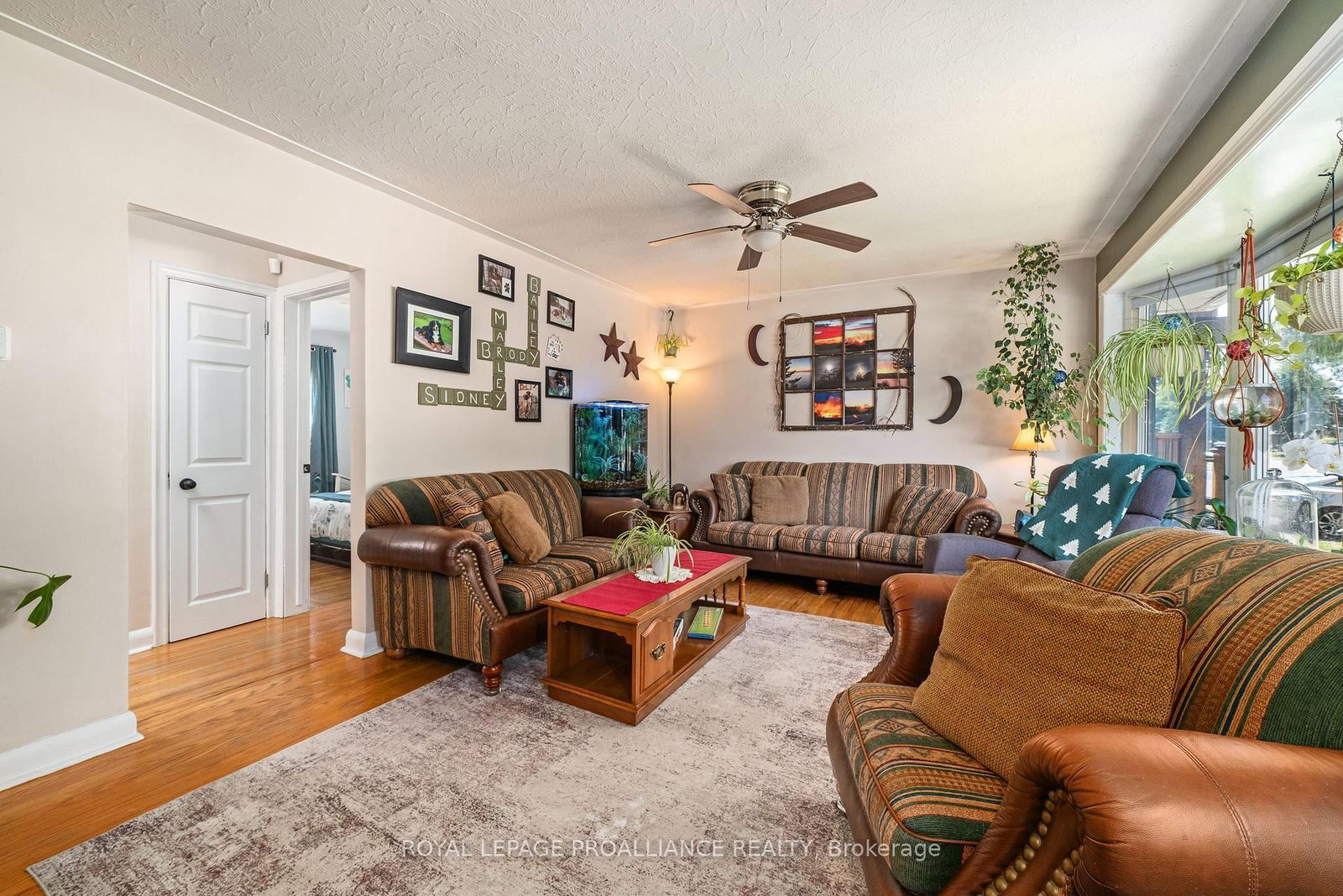 235 FARLEY Avenue • Belleville, ON photo 9
