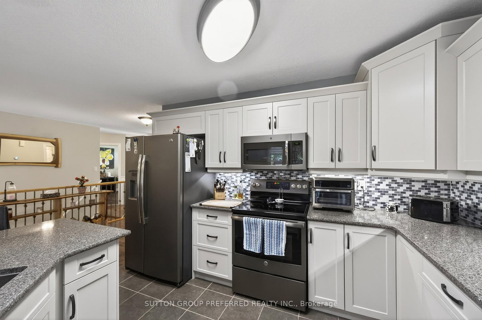 23 Wood Lily Lane • Middlesex Centre, ON photo 14