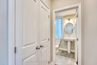 232 KETCHIKAN Crescent • Ottawa, ON photo 6