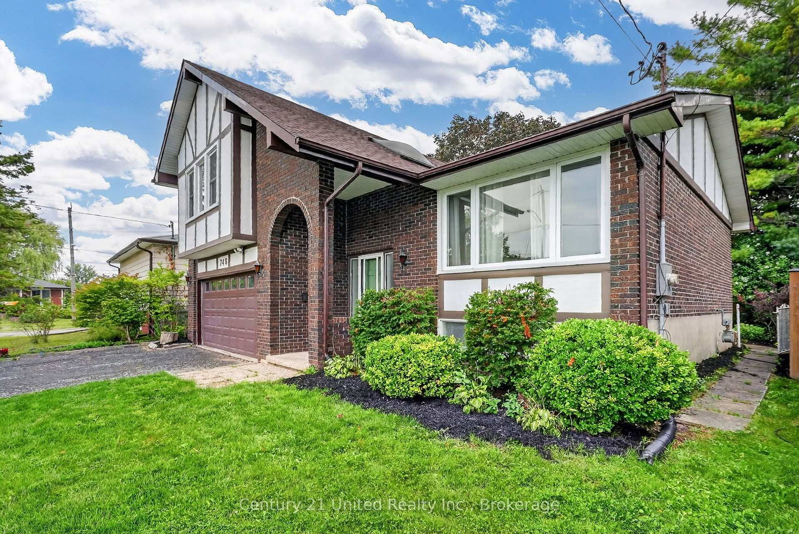 746 Northwood Drive • Cobourg, ON photo 1