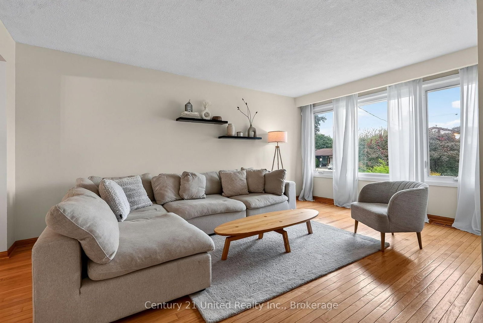746 Northwood Drive • Cobourg, ON photo 6