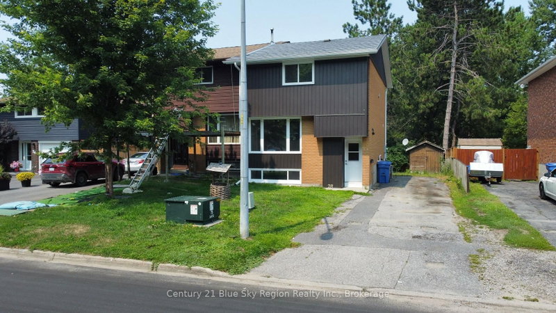 28 Lovell Avenue
