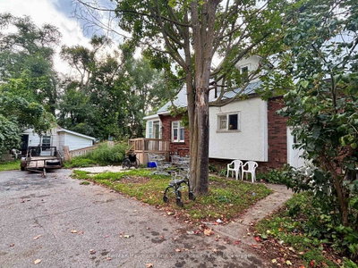 312 Colborne Street • Tweed, ON photo 3