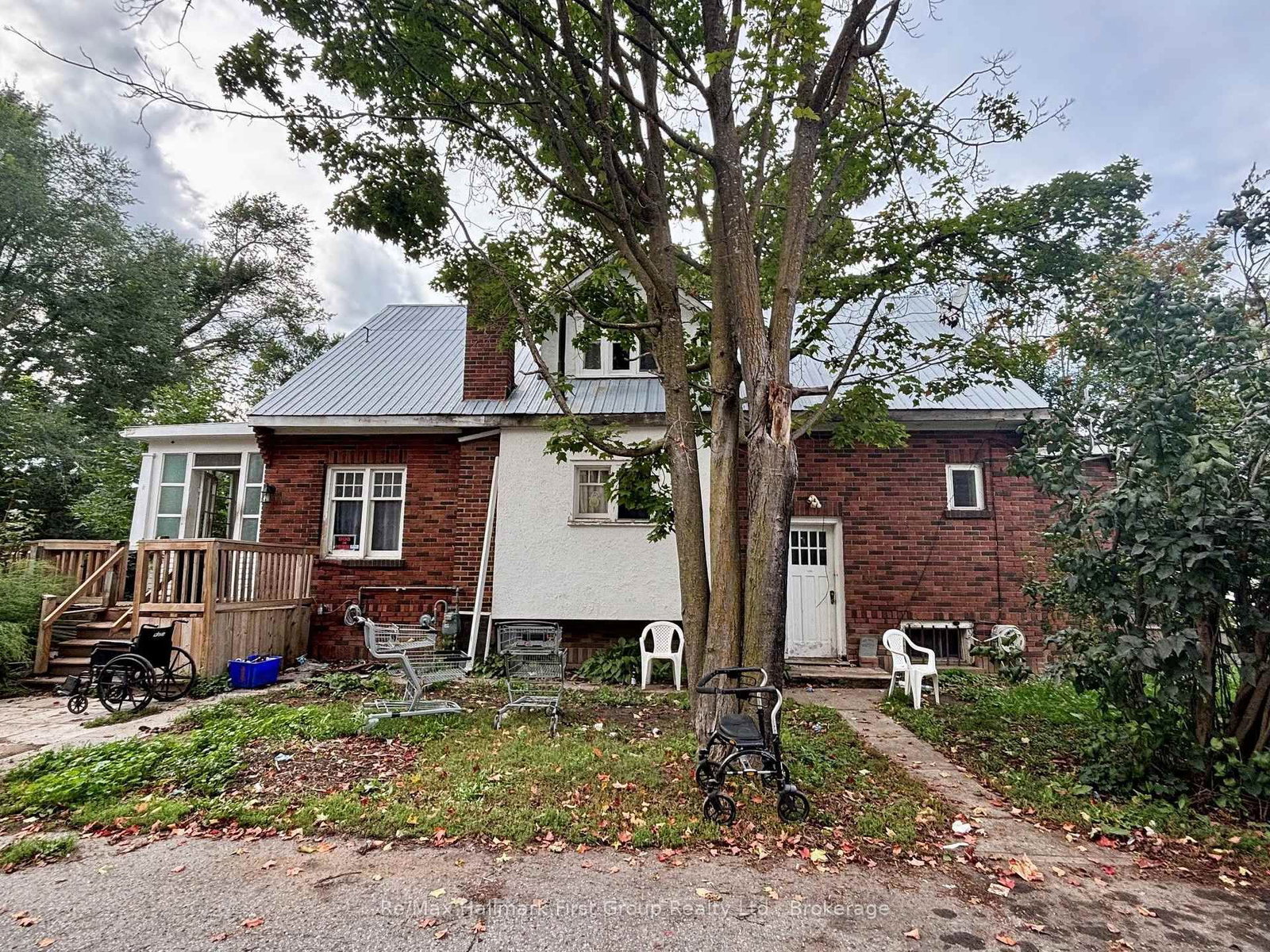 312 Colborne Street • Tweed, ON photo 4
