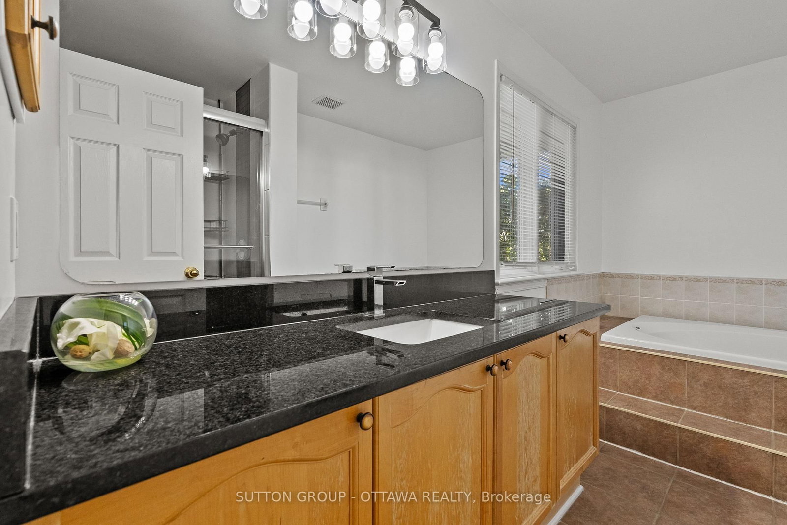 4105 WOLFE POINT Way • Ottawa, ON photo 23