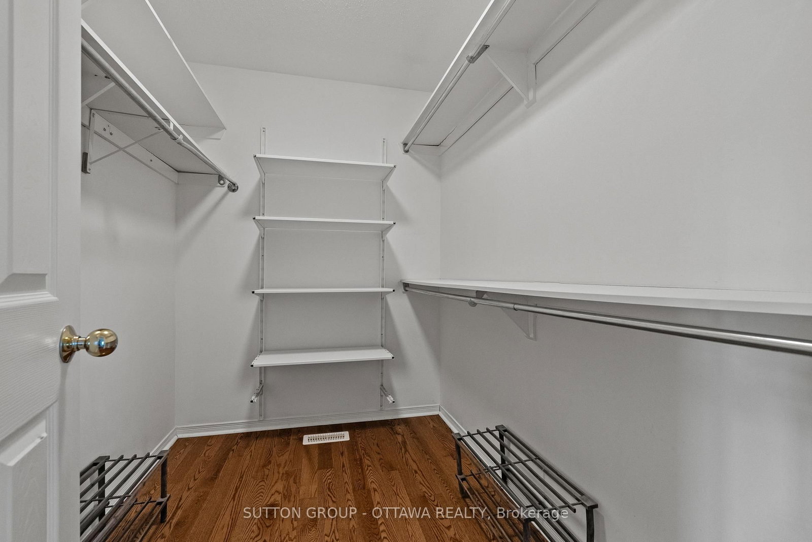 4105 WOLFE POINT Way • Ottawa, ON photo 25
