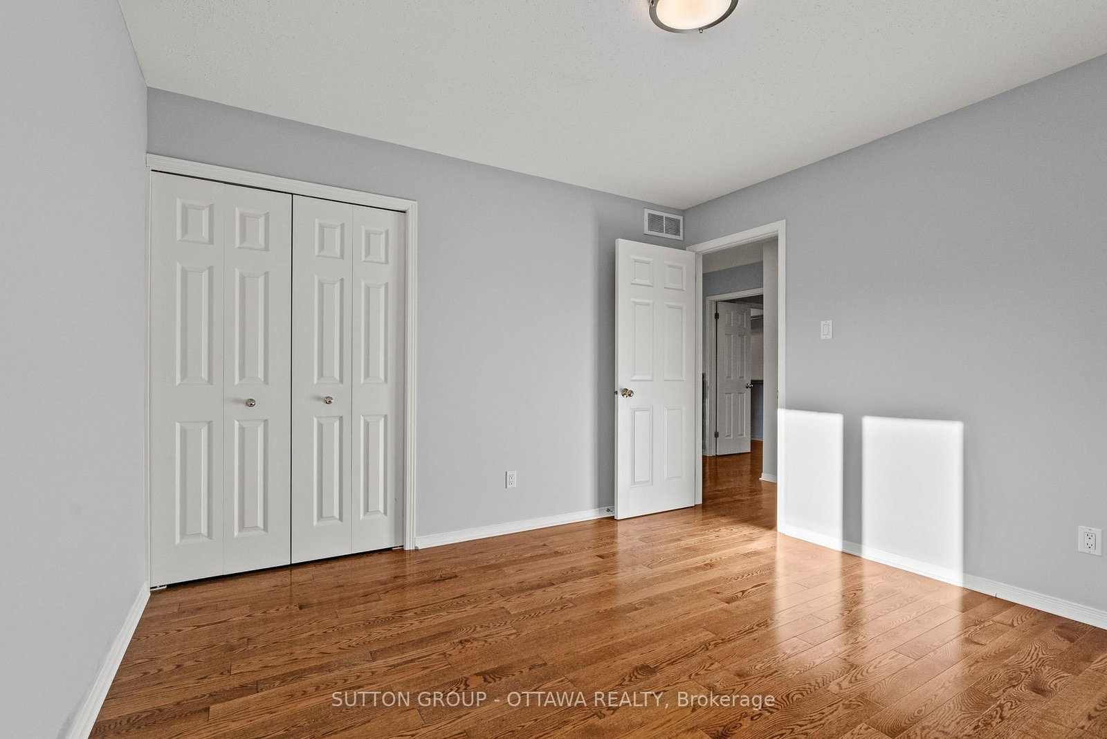 4105 WOLFE POINT Way • Ottawa, ON photo 27