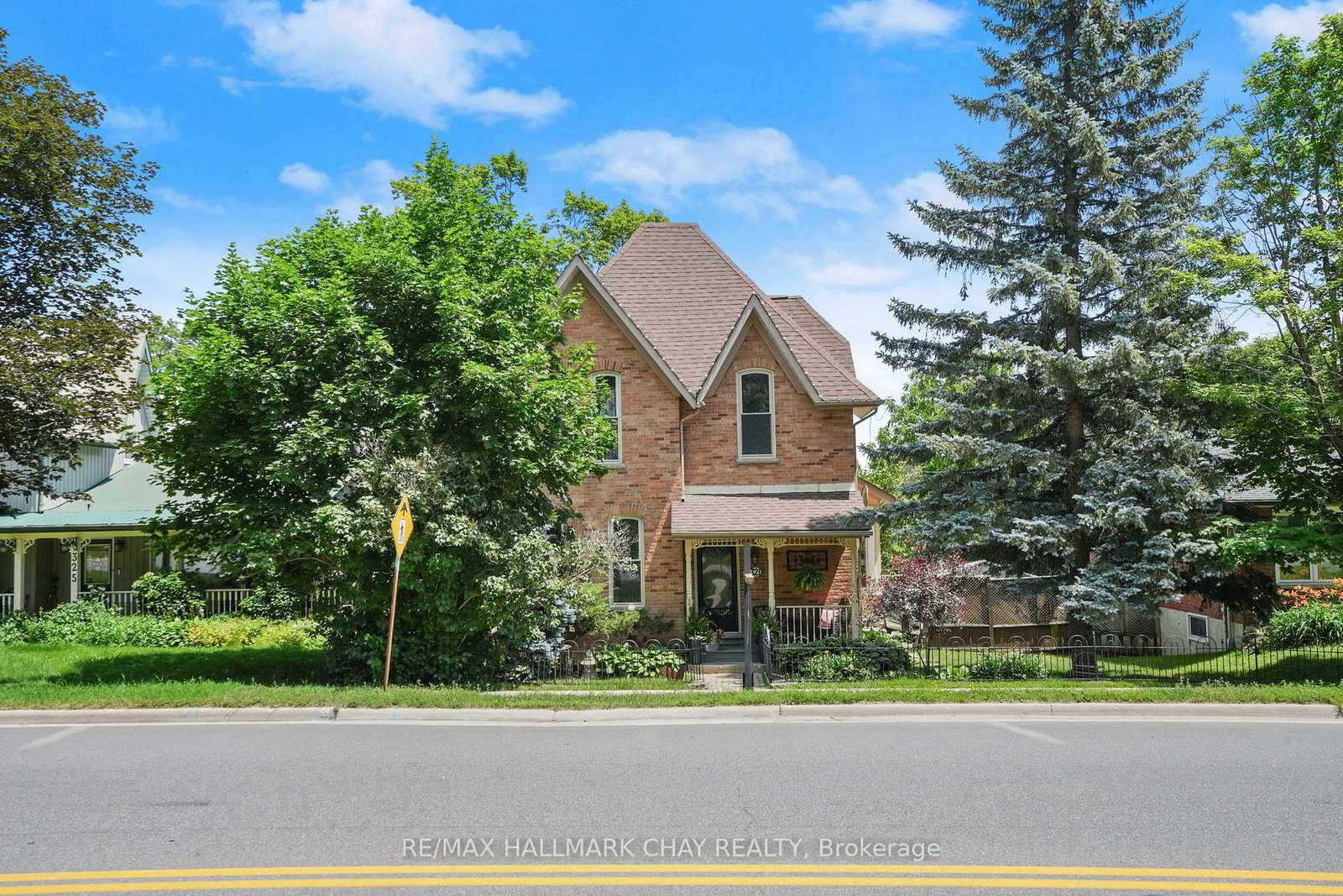 321 Owen Sound Street • Shelburne, ON photo 2