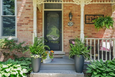 321 Owen Sound Street • Shelburne, ON photo 5