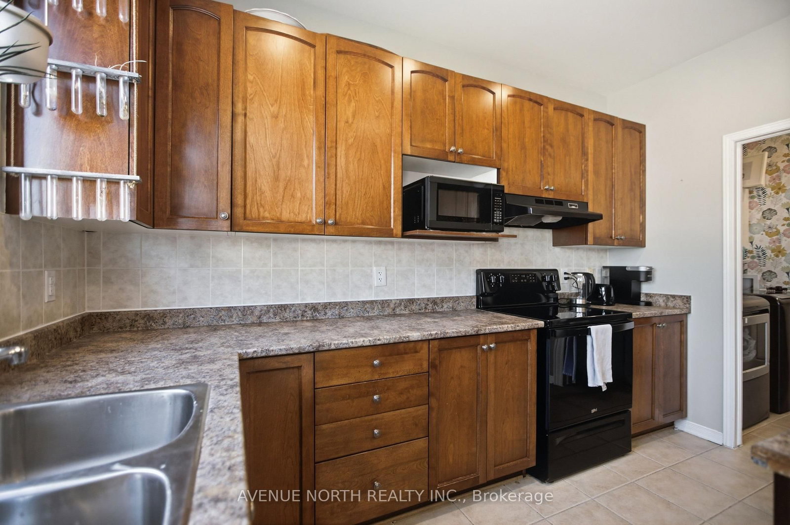 556 Mazari Crescent • Ottawa, ON photo 14
