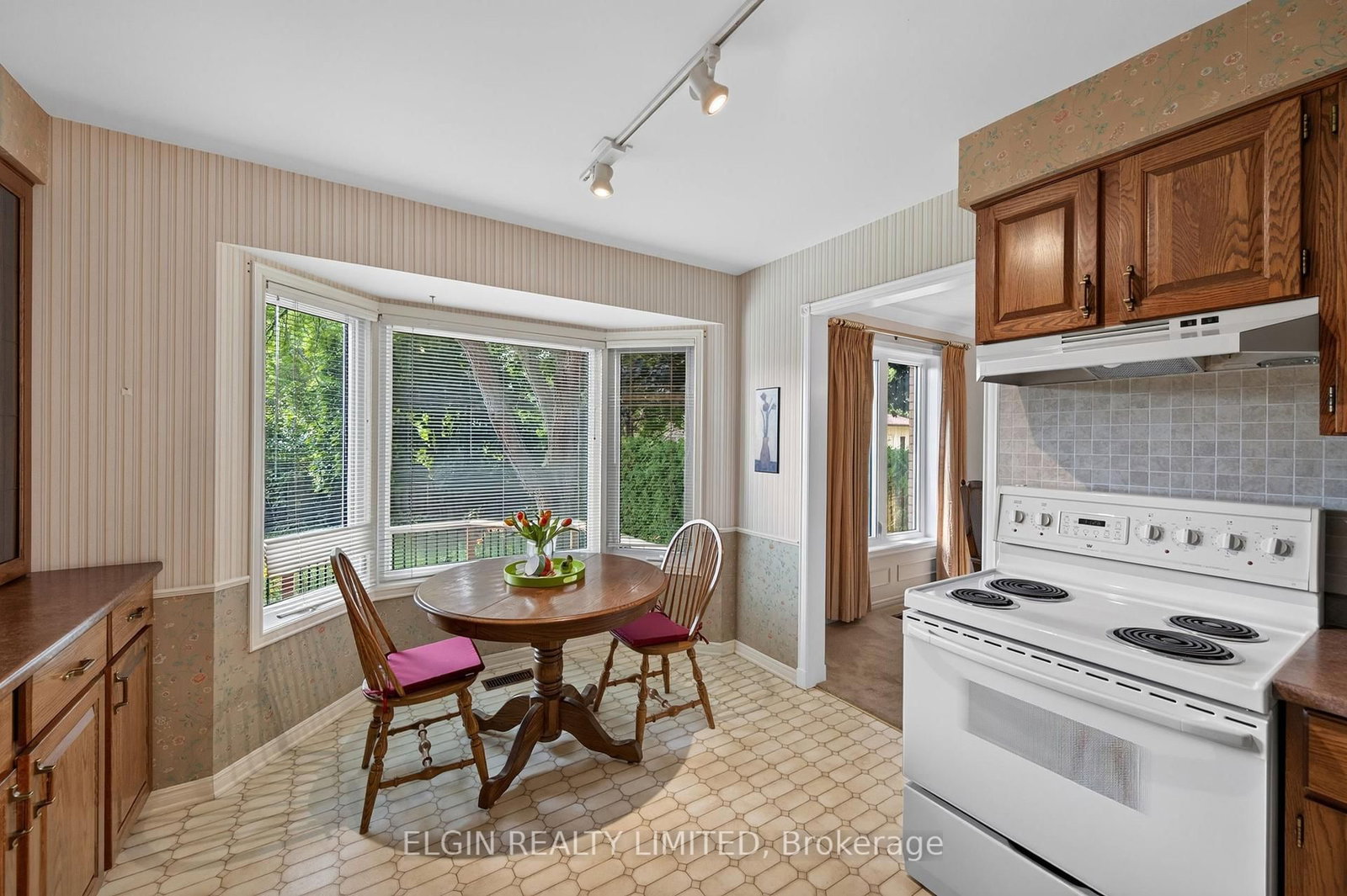 16 Massey Drive • St. Thomas, ON photo 21