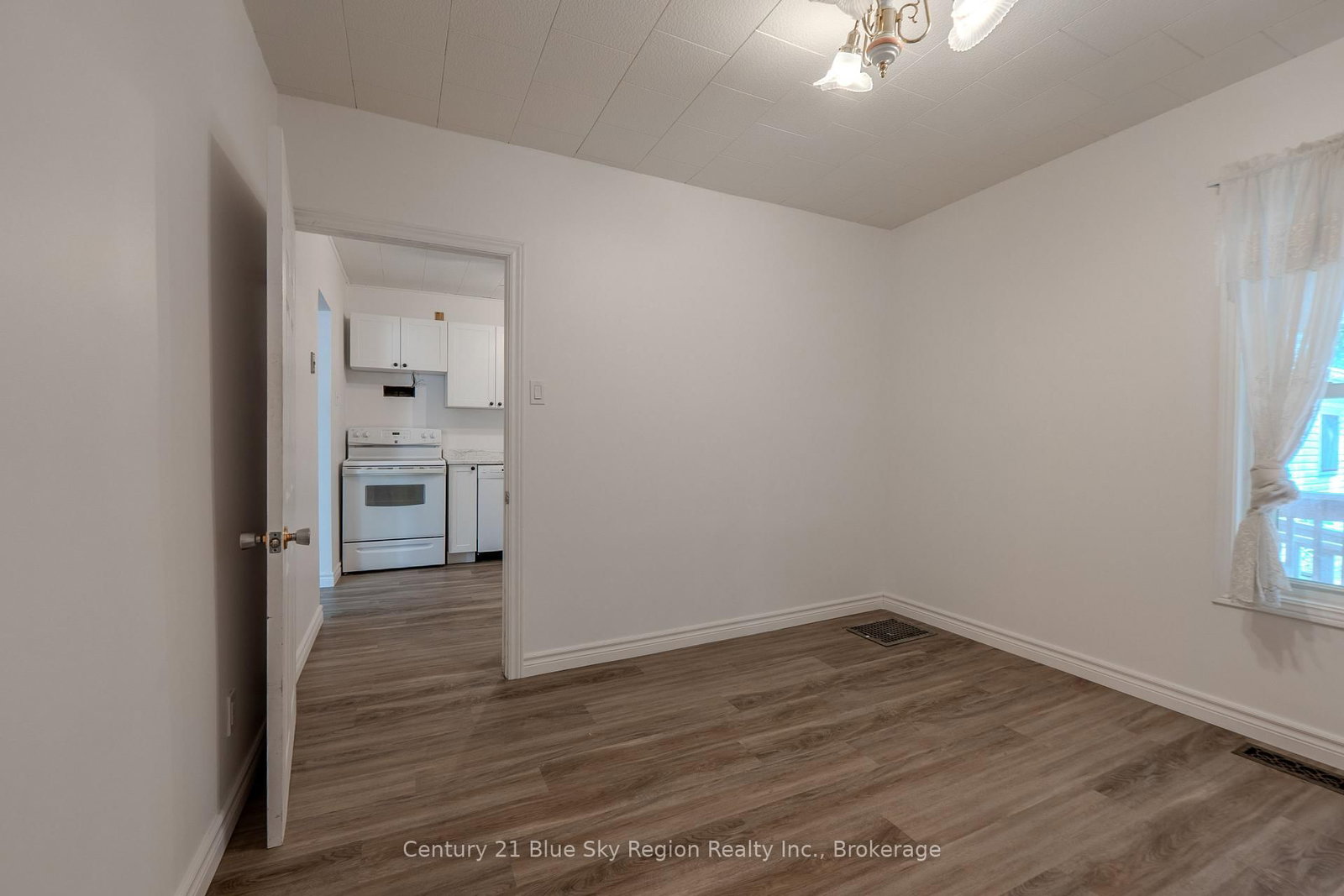 624 Mcintyre Street E • North Bay, ON photo 5