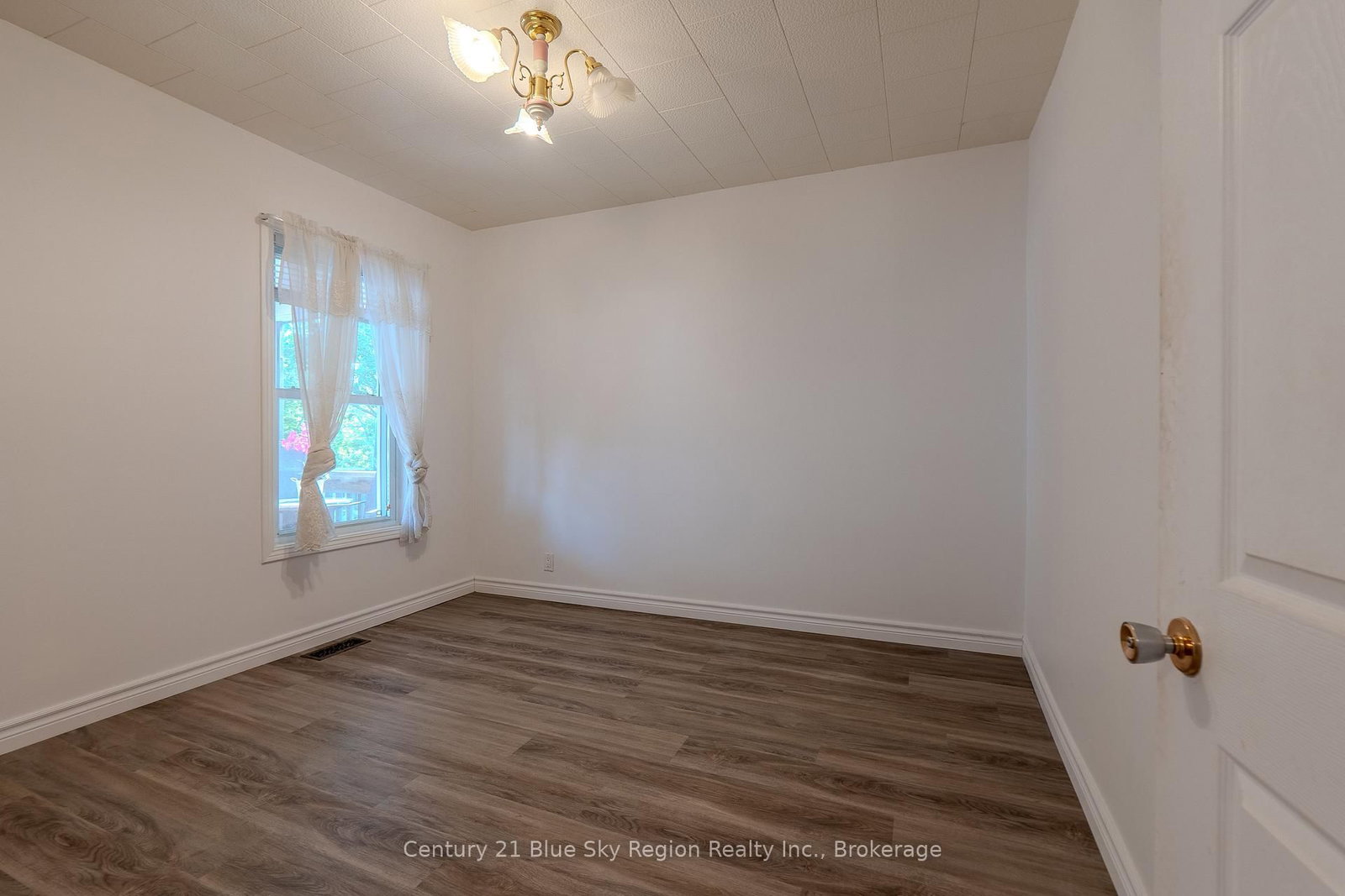 624 Mcintyre Street E • North Bay, ON photo 6