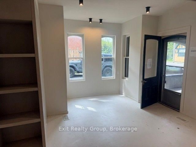 368 Picton Main Street • Prince Edward County, ON photo 11