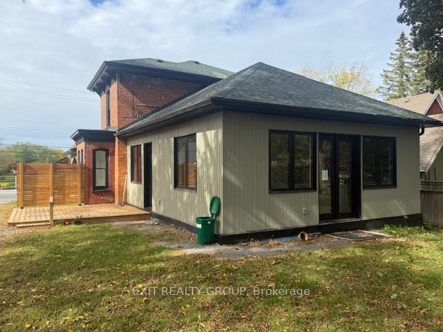368 Picton Main Street • Prince Edward County, ON photo 5