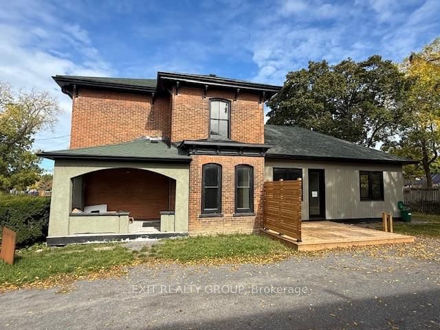 368 Picton Main Street • Prince Edward County, ON photo 7