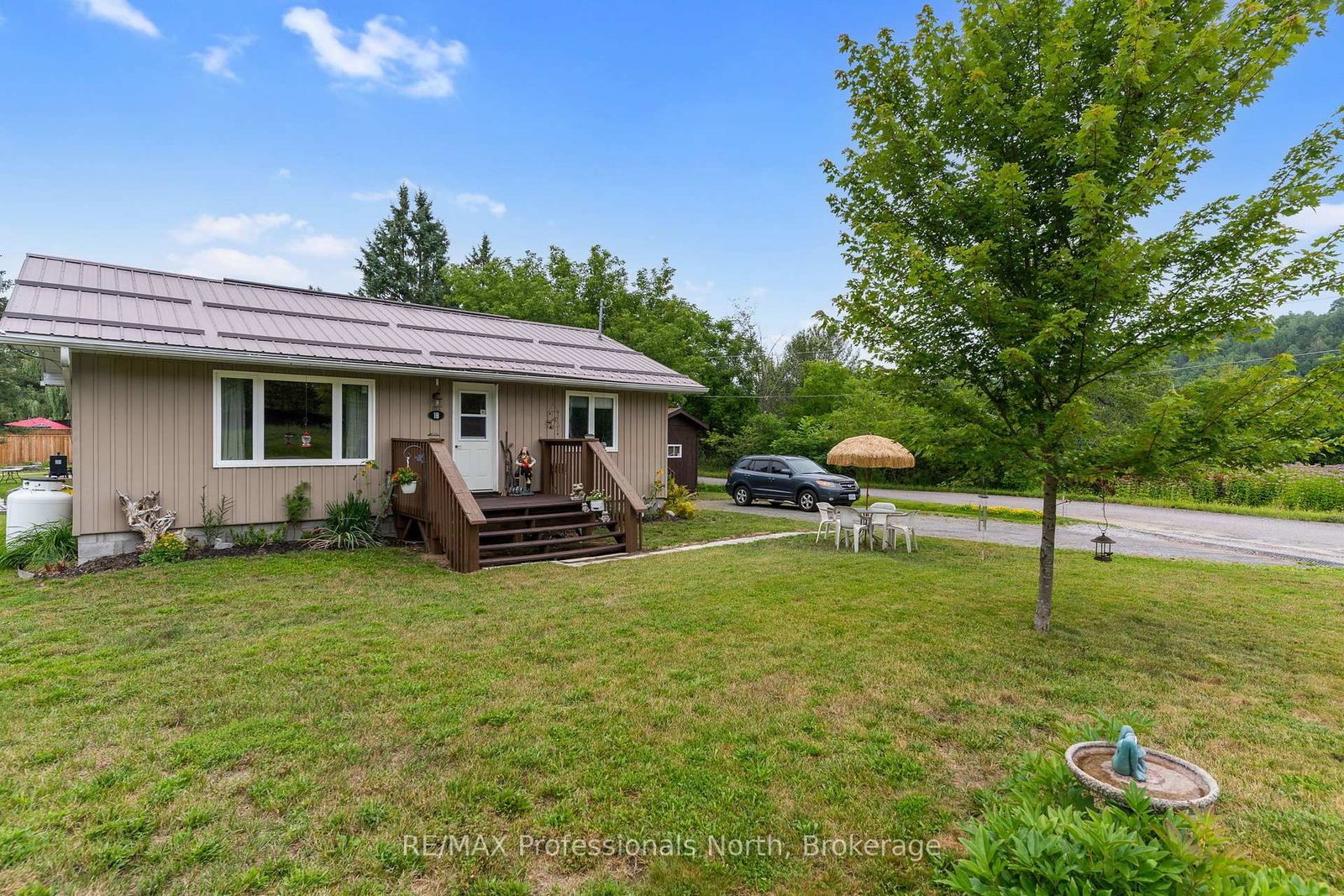 1B Lyons Street • Minden Hills, ON photo 3